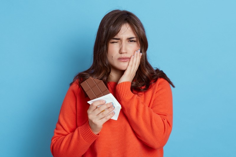 cracked tooth pain while biting chocolate Wetherill Park